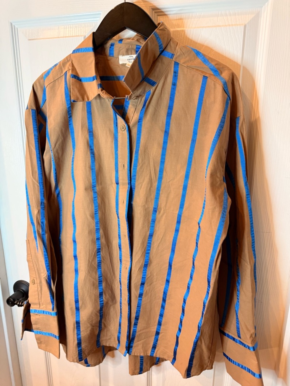 entro Tan Shirt with Blue Stripes - Picture 2 of 4